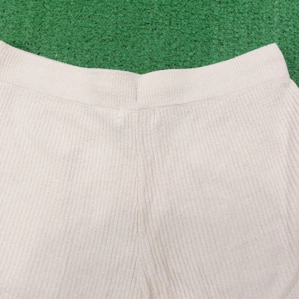 New! Barefoot Dreams Ribbed Shorts Womens Size S Beige Cozy‎ chic Ultra Lite